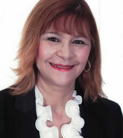 Adv. Sharon Henkel